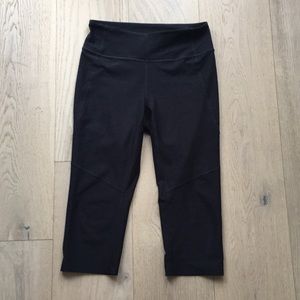 Outdoor Voices Cropped Black Leggings